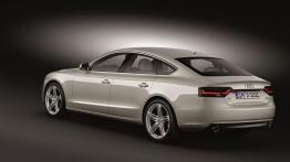 Audi A5 Sportback 2012 - tył - reflektory włączone