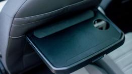 Volkswagen Touran 2.0 TDI 150 KM (wnętrze) - galeria redakcyjna - inny element wnętrza z tyłu