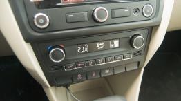 Seat Toledo IV 1.4 TSI 122KM - galeria redakcyjna (2) - panel sterowania wentylacją i nawiewem