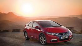 Honda Civic 2012 - widok z przodu