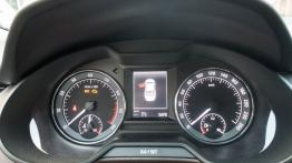 Skoda Octavia III Laurin & Klement - galeria redakcyjna (2) - zestaw wskaźników