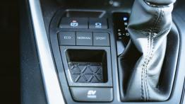 Toyota RAV4 2.5 Hybrid Dynamic Force 218 KM - galeria redakcyjna (2)