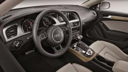 Audi A5 Sportback 2012 - pełny panel przedni
