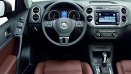 Volkswagen Tiguan 2012 - kokpit