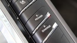 Porsche Panamera S E-hybrid - galeria redakcyjna (2) - przyciski na tunelu środkowym
