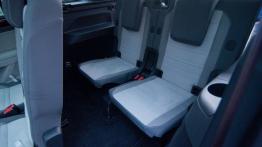Volkswagen Touran 2.0 TDI 150 KM (wnętrze) - galeria redakcyjna - siedzenia trzeciego rzędu