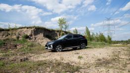 Mitsubishi Eclipse Cross 1.5 T 163 KM - galeria redakcyjna (2) - lewy bok