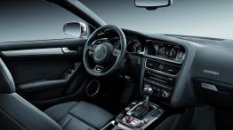 Audi S5 Sportback 2012 - pełny panel przedni