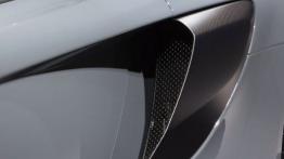 McLaren 675LT (2016) - wlot powietrza