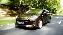 Mazda 3 hatchback 2012 - widok z przodu
