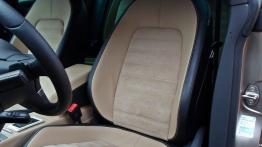 Volkswagen CC 2.0 TDI CR 177KM - galeria redakcyjna (2) - fotel kierowcy, widok z przodu