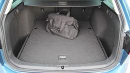 Volkswagen Golf VII Variant 2.0 TDI - galeria redakcyjna - bagażnik