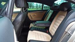 Volkswagen CC 2.0 TDI CR 177KM - galeria redakcyjna (2) - tylna kanapa