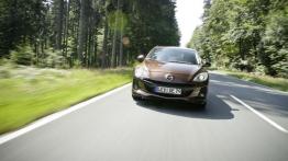 Mazda 3 hatchback 2012 - widok z przodu