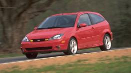 Ford Focus SVT 2002 - widok z przodu