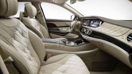 Mercedes-Maybach S 600 (X 222) - widok ogólny wnętrza z przodu