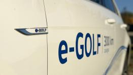 Volkswagen Golf VII e-Golf Facelifting Electro 136KM 100kW 2017-2020