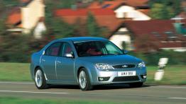 Ford Mondeo ST220 - widok z przodu