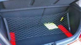 Hyundai i20 - bagażnik, akcesoria