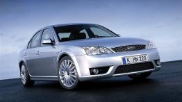 Ford Mondeo ST220 - widok z przodu