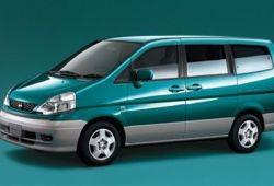 Nissan Serena II 1.6 i 97KM 71kW 1999-2001