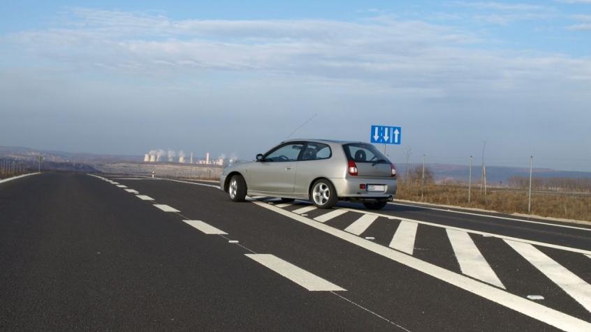 Mitsubishi Colt V 1.6 i 90KM 66kW 1996-2003