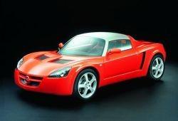 Opel Speedster 2.2 16V ECOTEC 147KM 108kW 2000-2003