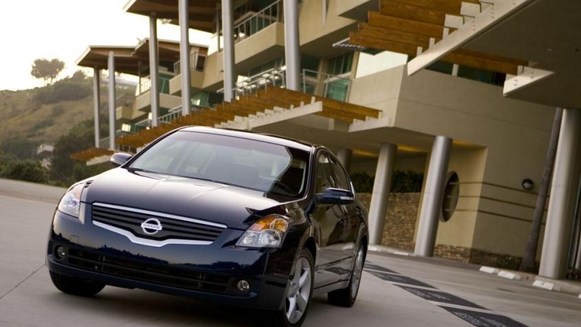 Nissan Altima IV Sedan 3.5 i 16V 270KM 199kW od 2006