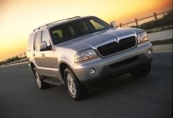 Lincoln Aviator 4.6 i V8 32V AWD 306KM 225kW 2003-2006 - Oceń swoje auto