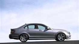 Mercedes Klasa C AMG 2007 - prawy bok