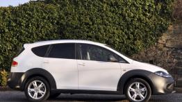Seat Altea Freetrack 2009 - prawy bok