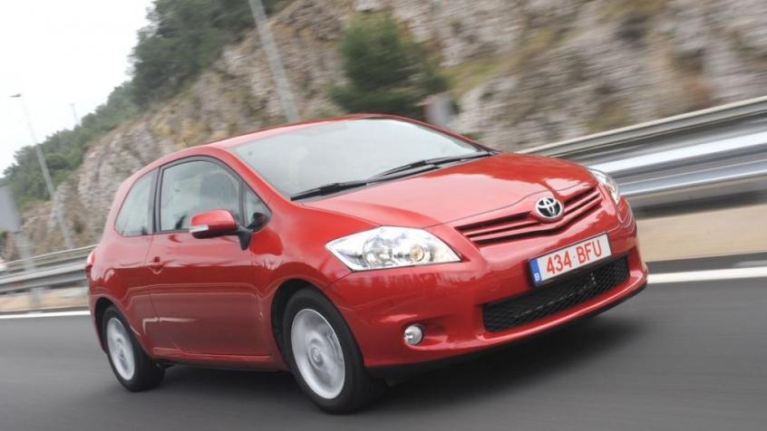 Toyota Auris I Hatchback 3d Facelifting 1.6 Valvematic 132KM 97kW od 2009