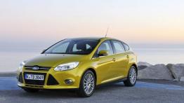 Ford Focus Hatchback 2010 - widok z przodu