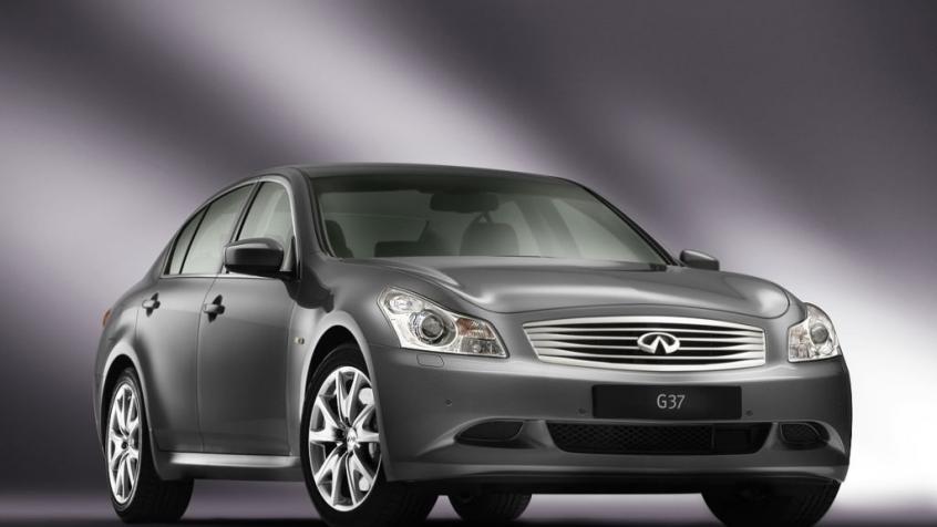 Infiniti G G37 Sedan 3.5 306KM 225kW 2007-2010