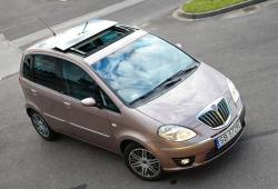 Lancia Musa Mikrovan Seria 2