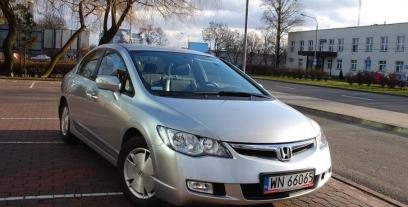 Honda Civic VIII Coupe 1.8 i 16V 140KM 103kW 2006-2011