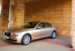 BMW Seria 7 F01 Sedan 730d 245KM 180kW 2008-2012 - Oceń swoje auto