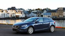 Volvo V40 II Drive-E (2014) - lewy bok