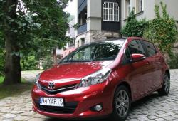 Toyota Yaris III Hatchback 5d