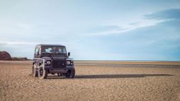 Land Rover Defender Autobiography Edition (2015) - widok z przodu
