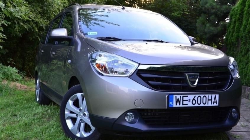 Dacia Lodgy Minivan 1.6 SCe 102KM 75kW od 2015