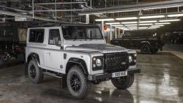 Land Rover Defender 2,000,000 (2015) - taśma produkcyjna