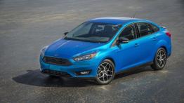 Ford Focus III Sedan Facelifting (2015) - widok z przodu
