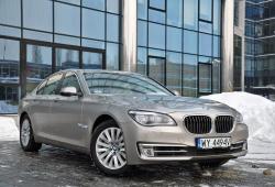 BMW Seria 7 F01 Sedan Facelifting 740i 320KM 235kW 2012-2015 - Oceń swoje auto