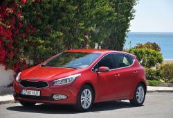 Kia Ceed II Hatchback 5d 1.6 CRDi 128KM 94kW 2012-2015 - Oceń swoje auto