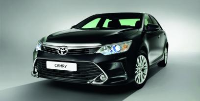 Toyota Camry VII