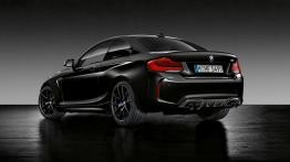 BMW M2 Coupé Edycja Black Shadow (2018) - widok z ty?u