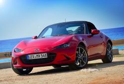 Mazda MX-5 IV Fastback RF 2.0 SKY-G 160KM 118kW 2016-2018 - Oceń swoje auto