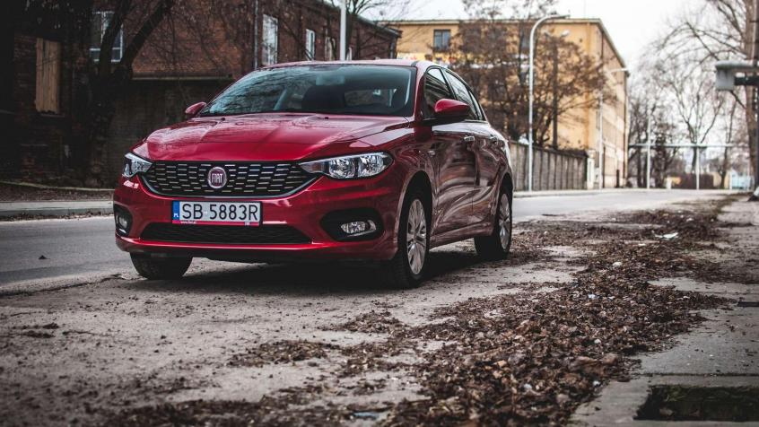 Fiat Tipo II Sedan 1.6 MultiJet 120KM 88kW 2015-2020