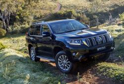 Toyota Land Cruiser VII Terenowy 3d